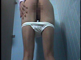 都内某所の公園トイレオナニーおしっこ盗撮スパイカメラ映像4時間29人　サンプル画像12